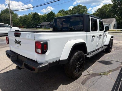 2022 Jeep Gladiator Sport S