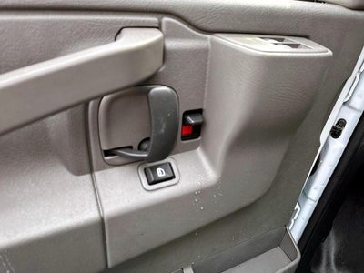 2026 Chevrolet Express Cutaway 3500 Base