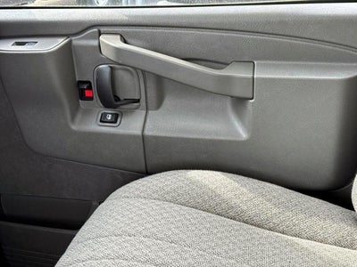 2026 Chevrolet Express Cutaway 3500 Base