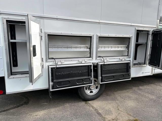 2026 Chevrolet Express Cutaway 3500 Base