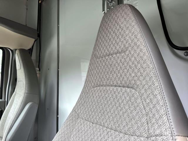 2025 Chevrolet Express Cutaway 3500 Base