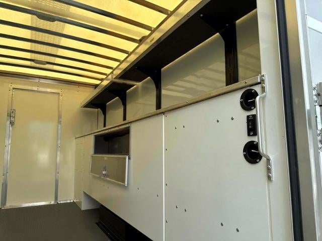 2025 Chevrolet Express Cutaway 3500 Base