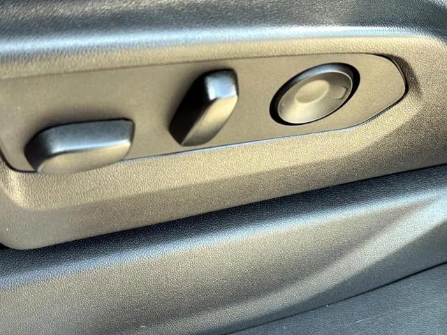 2022 Chevrolet Silverado 1500 Base