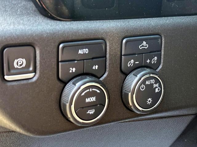 2023 Chevrolet Silverado 1500 Base