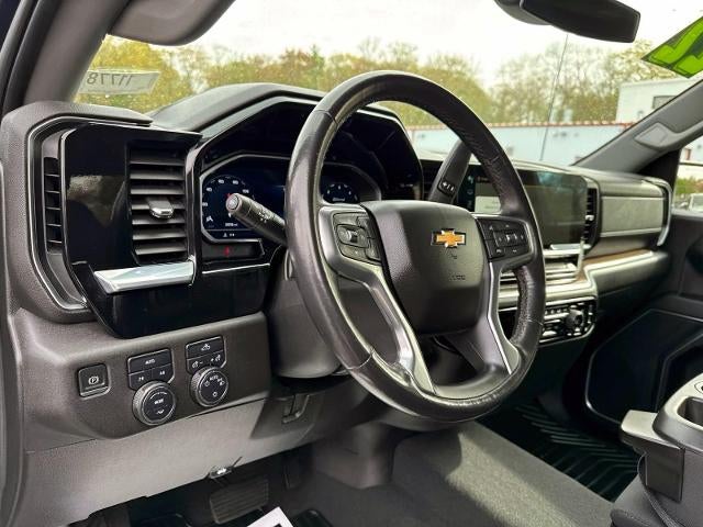 2022 Chevrolet Silverado 1500 LT (2FL)