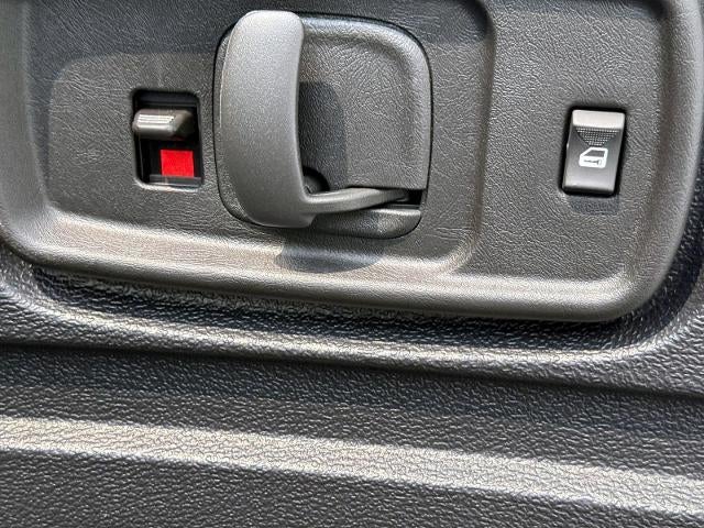 2025 Chevrolet Express Cargo 2500 Base