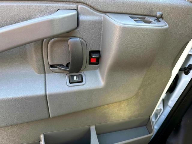 2025 Chevrolet Express Cargo 2500 Base