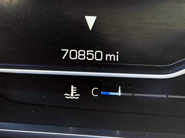2023 GMC Yukon SLE