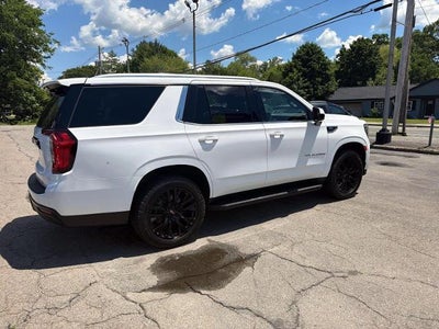 2023 GMC Yukon SLE