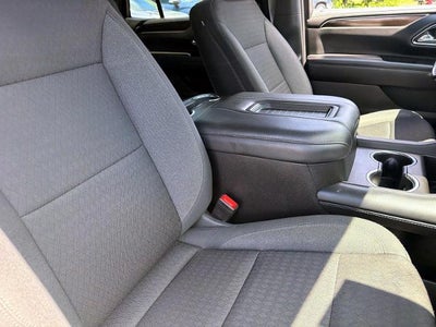 2023 GMC Yukon SLE