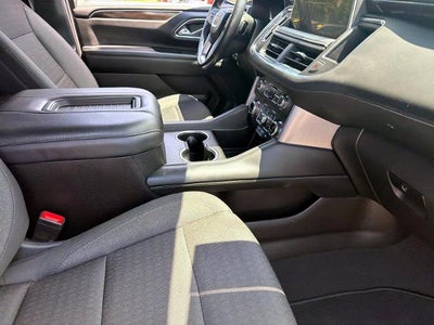 2023 GMC Yukon SLE