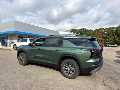 2027 Chevrolet Traverse LT