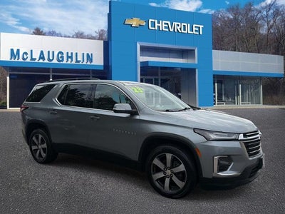 2023 Chevrolet Traverse LT Leather
