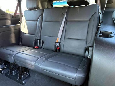 2025 Chevrolet Suburban LT