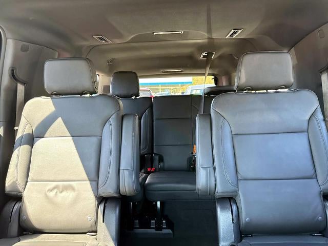 2025 Chevrolet Suburban LT