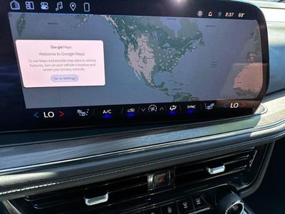 2025 Chevrolet Suburban LT