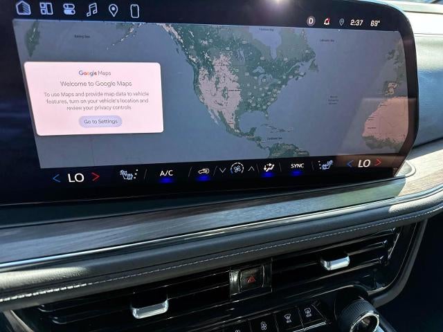 2025 Chevrolet Suburban LT