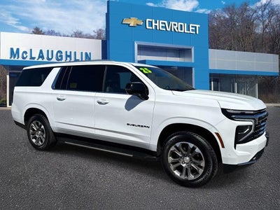 2025 Chevrolet Suburban LT