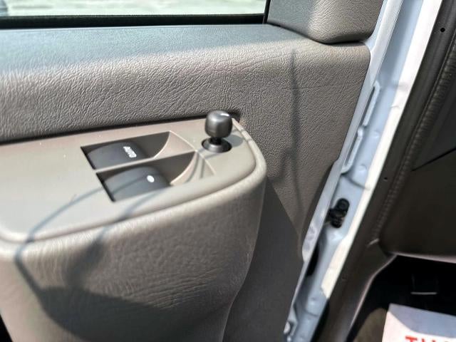 2025 Chevrolet Express Cutaway 3500 Base