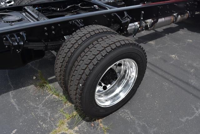 2024 Chevrolet Silverado 5500 HD Work Truck