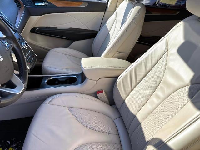 2017 Lincoln MKC Select
