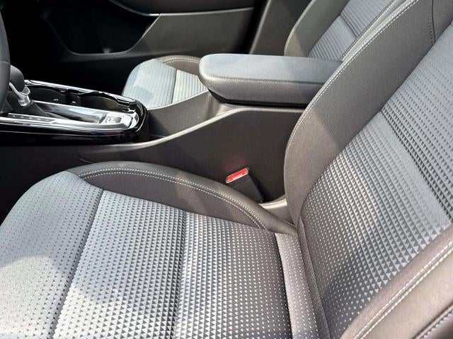 2025 Chevrolet Trax Base