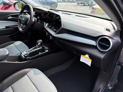 2025 Chevrolet Trax Base