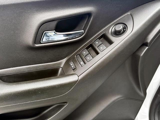 2021 Chevrolet Trax LT Redline Edition