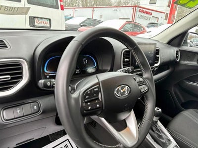 2025 Hyundai Venue SEL
