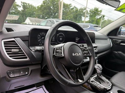 2024 Kia Seltos EX