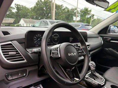 2024 Kia Seltos EX